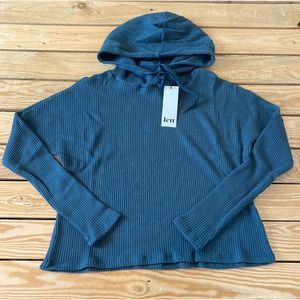 NWT Lett Hoodie Sweater Size Small Women’s Green Pullover Ribbed